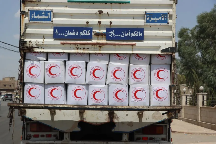La Media Luna Roja Kurda envía otro convoy humanitario a la costa siria