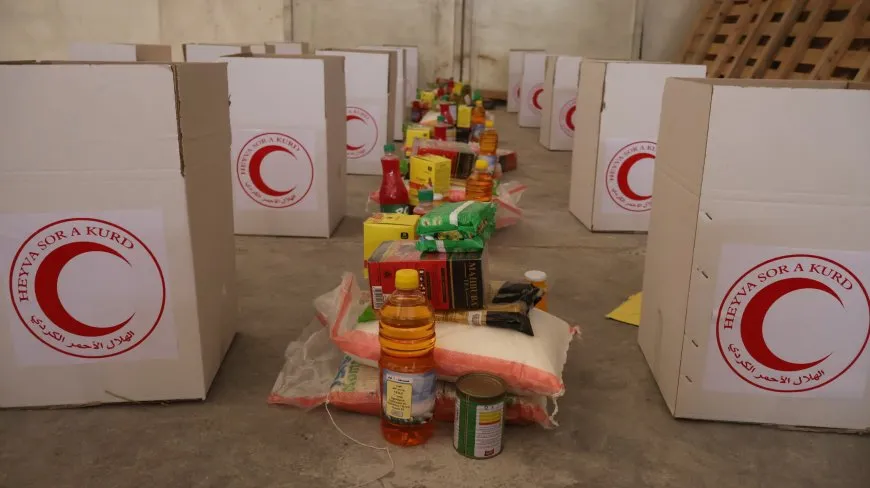 La Media Luna Roja Kurda envía otro convoy humanitario a la costa siria