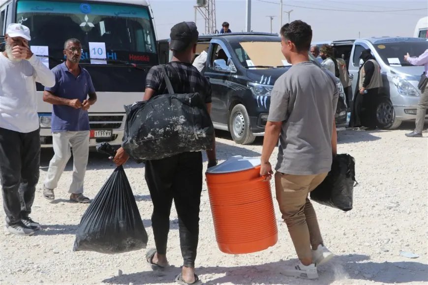 Otras 45 familias abandonan el campamento de Arisha