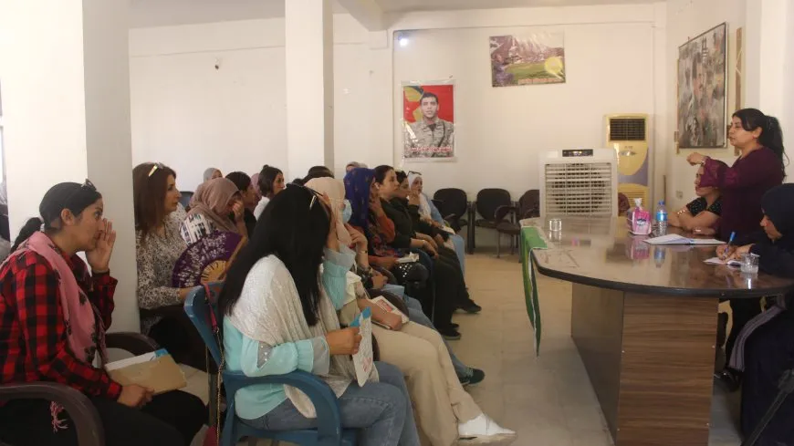 Kongra Star debate el papel de las mujeres en las comunas de Chilaxa