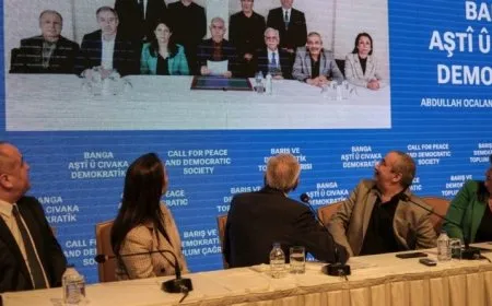 Políticos instan a Turquía a actuar para poner en marcha la iniciativa de paz