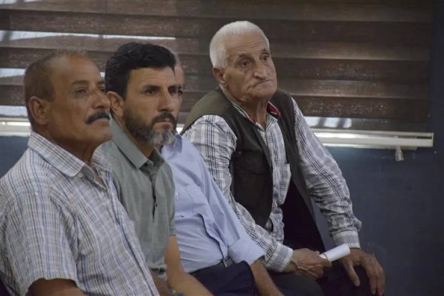 El Ayuntamiento de Hasaka y las comunas debaten los planes para 2026