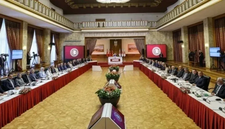  La Comisión de Solidaridad Nacional, Hermandad y Democracia celebra su segunda reunión