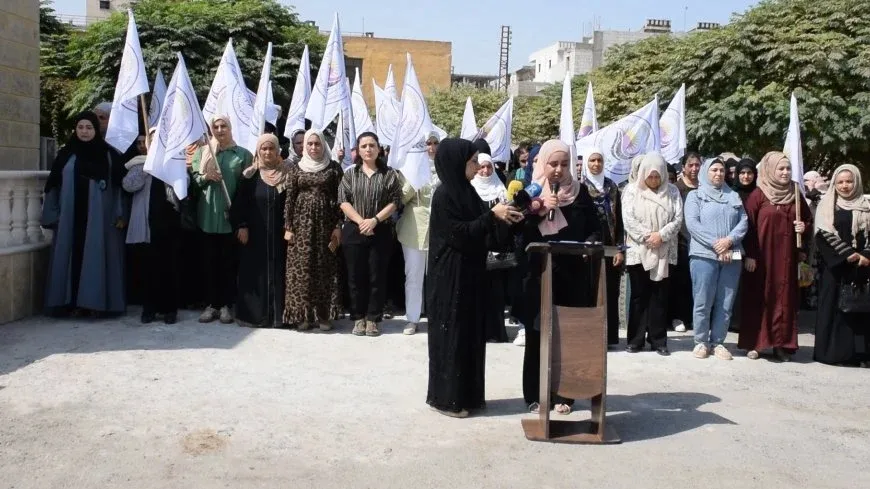 La Reunión de Mujeres Zenobia lanza una campaña para combatir las violaciones contra las mujeres