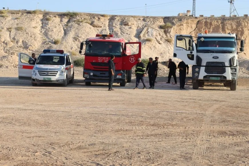 Los equipos de bomberos preparados por la Administración Autónoma esperan respuesta del gobierno de transición