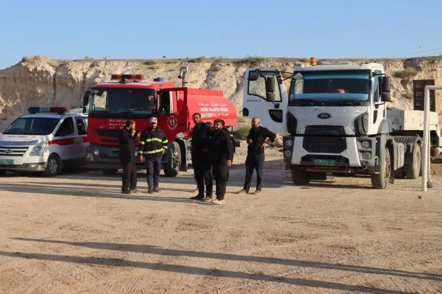 Los equipos de bomberos preparados por la Administración Autónoma esperan respuesta del gobierno de transición