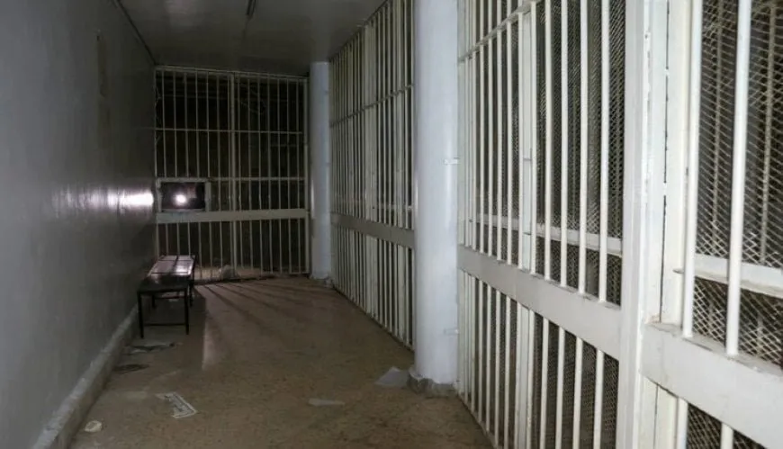 Cuatro alauíes asesinados en las prisiones del gobierno de transición sirio