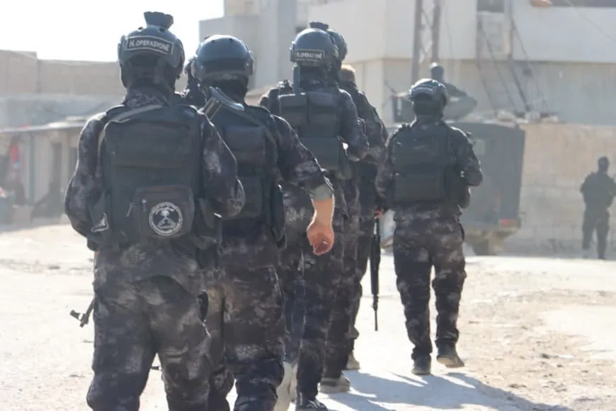 Las SDF emiten un comunicado sobre la operación conjunta contra células del ISIS en Hesekê