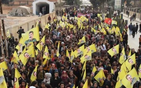 Políticos: El líder Abdullah Ocalan siempre ha sido pionero de la paz