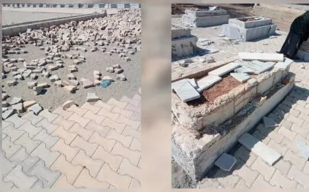Roban piedras de las tumbas de los mártires en Manbij