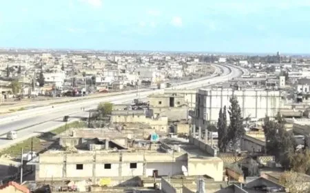 El gobierno de transición cierra la carretera Alepo-Raqa