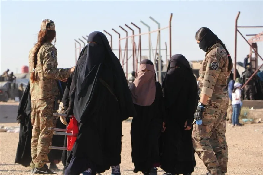 Niños del campamento Al-Hol: víctimas de la ideología de ISIS