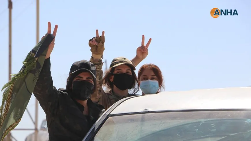 La portavoz de YPJ revela las operaciones en curso en el campamento de al-Hol