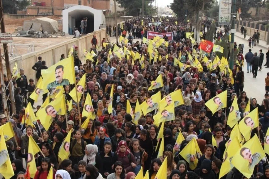 Políticos: El líder Abdullah Ocalan siempre ha sido pionero de la paz