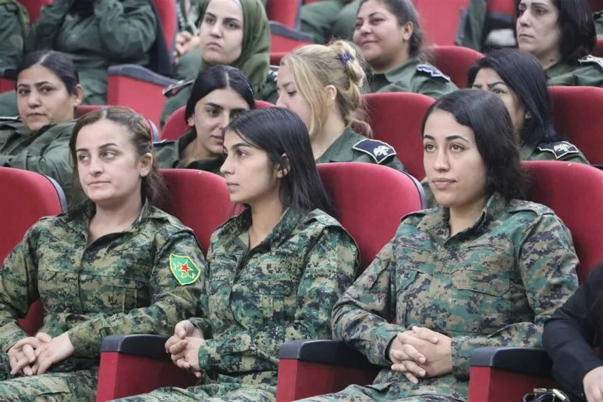 Empieza la cuarta conferencia de las Fuerzas de Seguridad Interna-mujeres