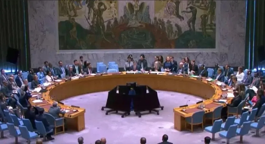 Irán convoca a los embajadores de tres países tras decisión sobre sanciones