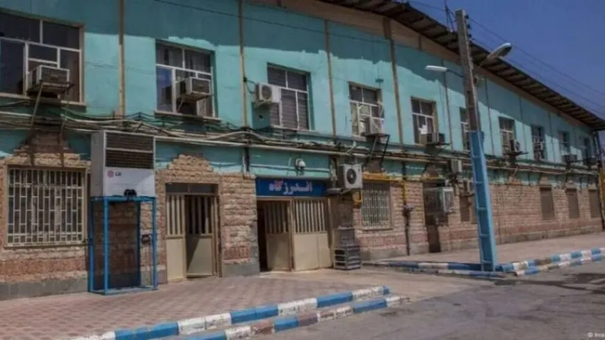 Continúan las muertes sospechosas en la prisión de Qarchak, Irán