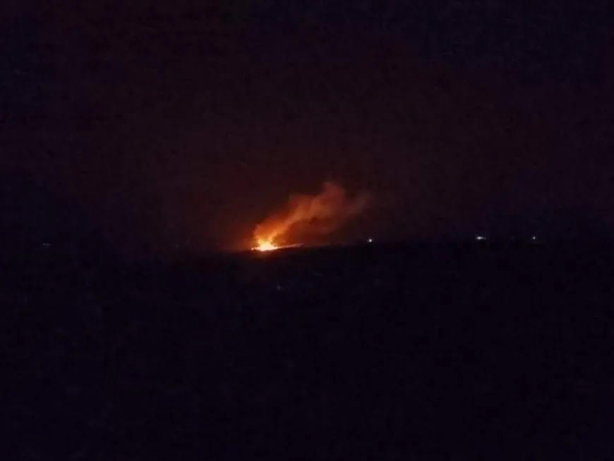 Las proyectiles de artillería caen en el campo de Daraa