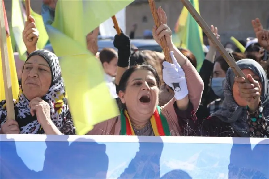 Cientos en Jazira exigen "derecho a la esperanza" para el líder Ocalan