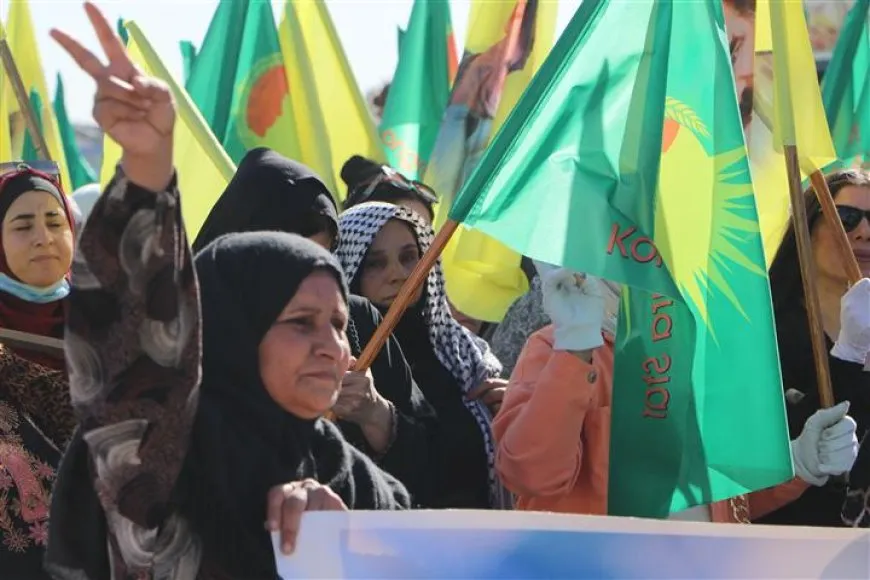 Cientos en Jazira exigen "derecho a la esperanza" para el líder Ocalan