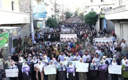 Desplazados de Afrin prometen no renunciar a su tierra
