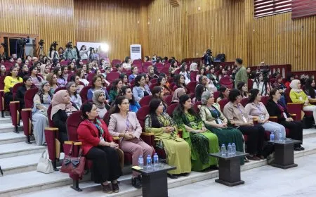 Comienza la cuarta conferencia de la Unión de Medios de Mujeres