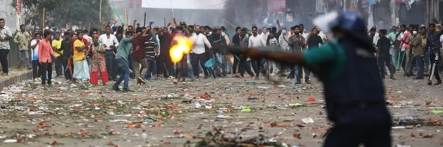 Al menos 300 muertos por violencia política en Bangladesh