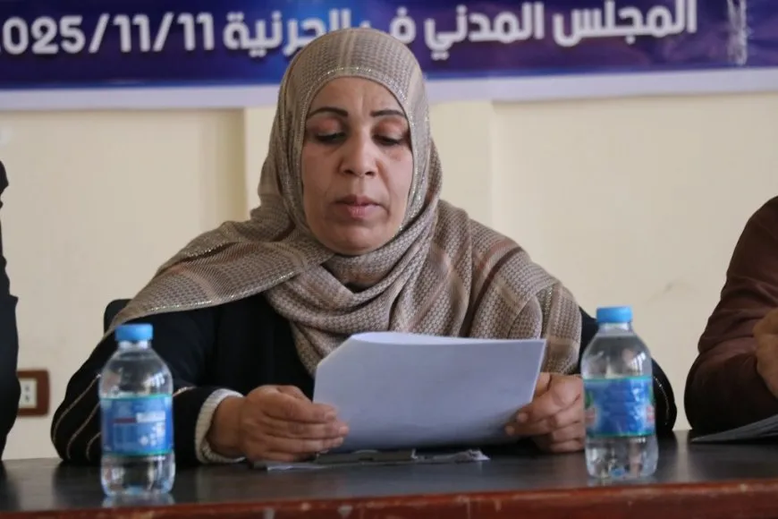Se celebra en la ciudad de Curniyê, Tabqa, una conferencia de comunas