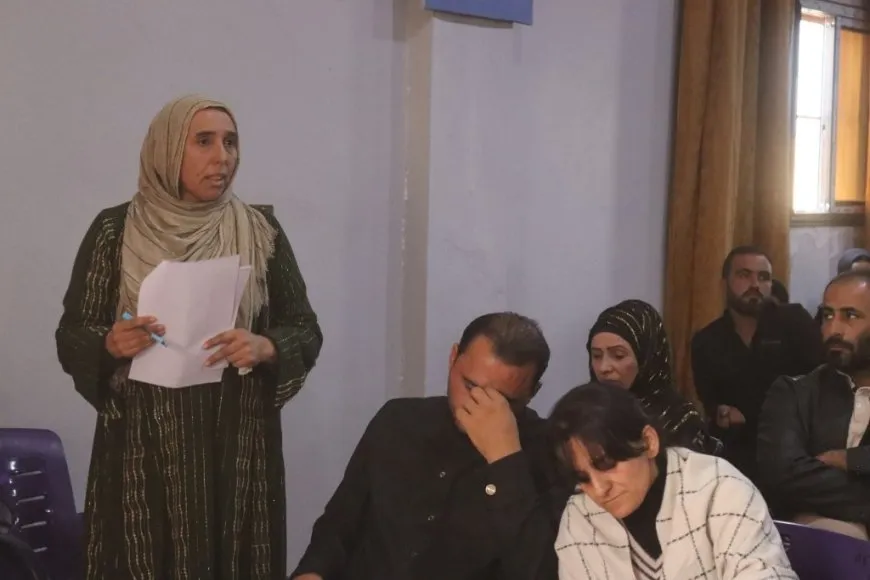 Se celebra la primera conferencia de comunas de Házima en Raqqa