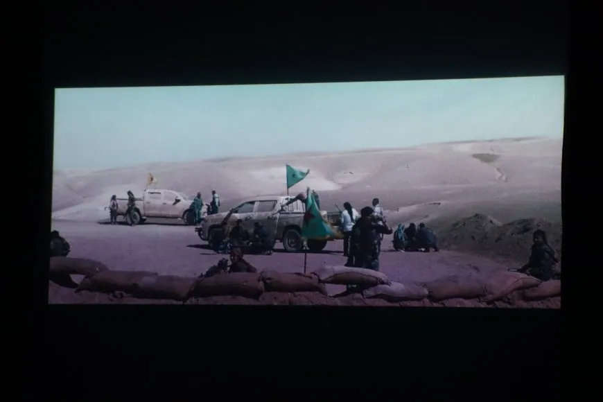 El Festival de Cine de Rojava sigue adelante mientras Siria prohíbe la entrada a un profesor egipcio