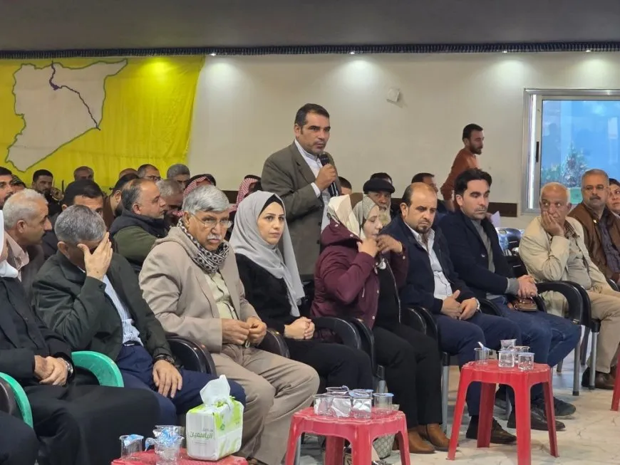 Raqqa celebra su Conferencia General de Comunas bajo el lema de la democracia de base