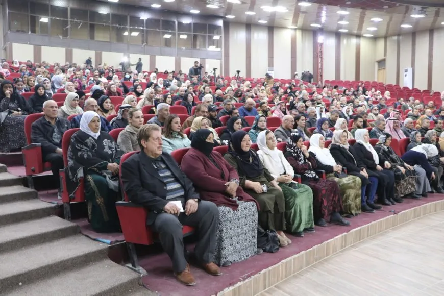 Al-Muslet subraya la necesidad de construir una Siria para todos sus pueblos
