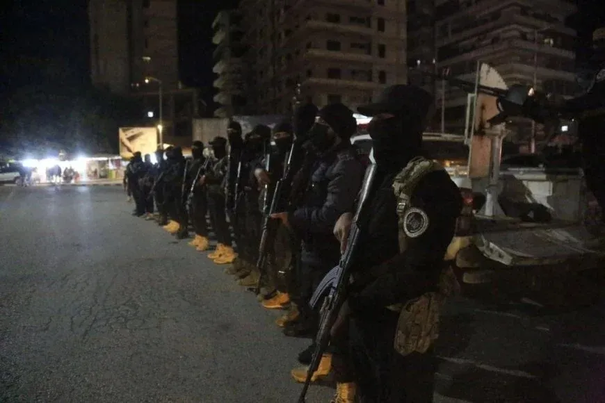 Tensión de seguridad en el pueblo de Ain al-Hayat, campo de Qardaha