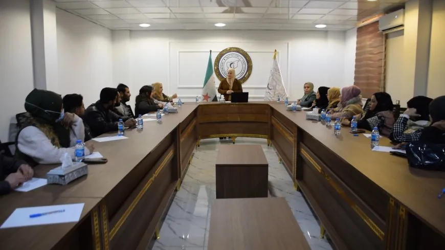 El Consejo de la Mujer Siria discute la situación de los derechos humanos durante el seminario