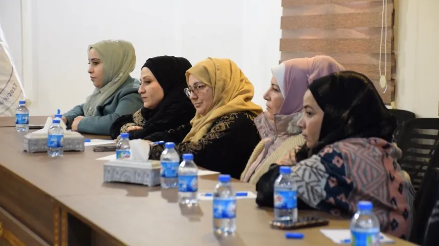 El Consejo de la Mujer Siria discute la situación de los derechos humanos durante el seminario