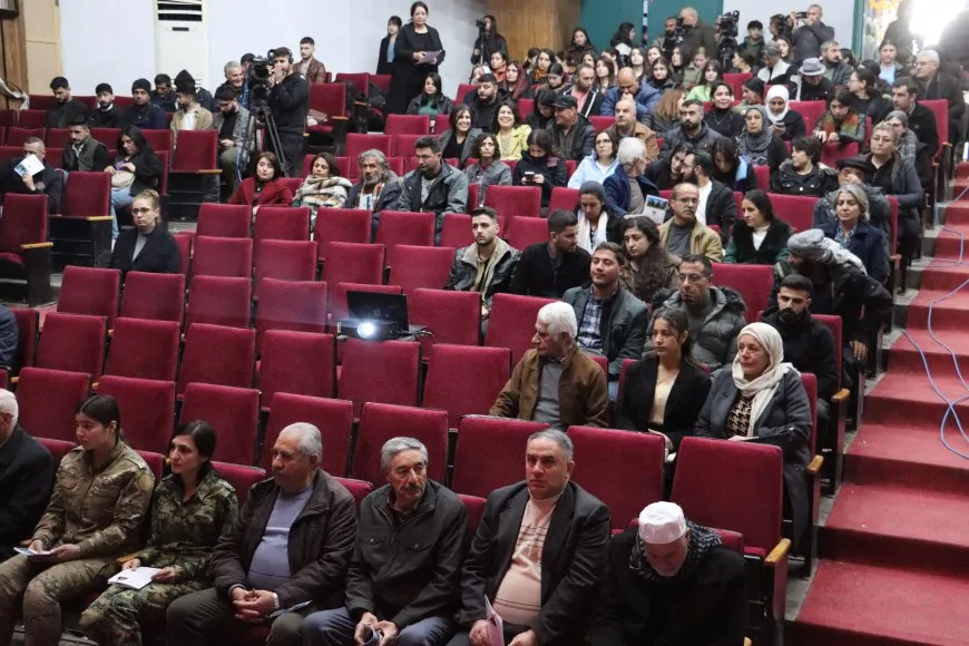 Periodistas del noreste de Siria conmemoran a Cihan, Nazim y Rizgar