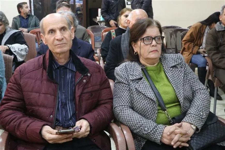 Un acto literario en Hasaka reúne a escritores e intelectuales de Jazira