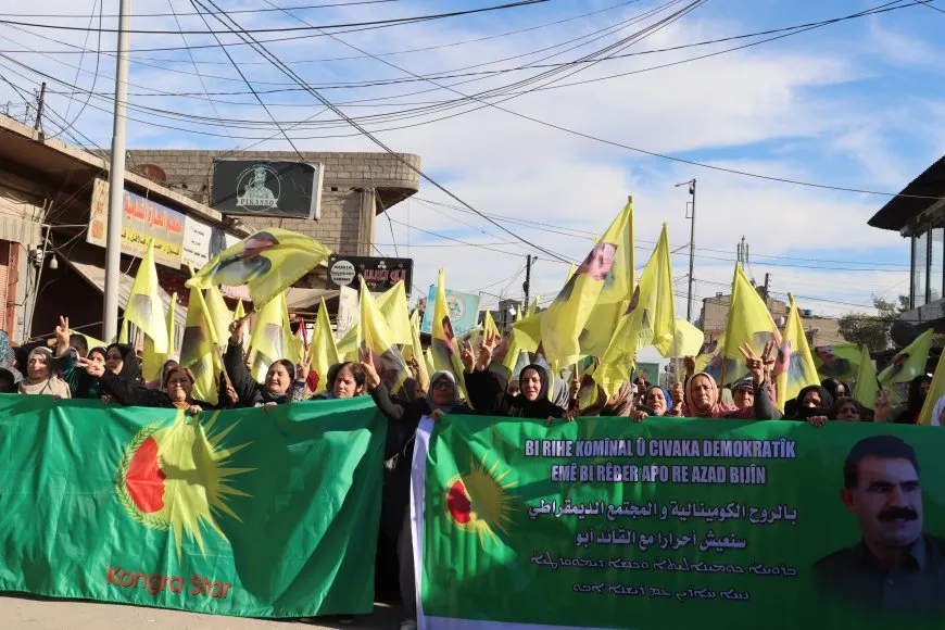 Miles de personas se manifiestan en Qamislo en apoyo al líder Ocalan