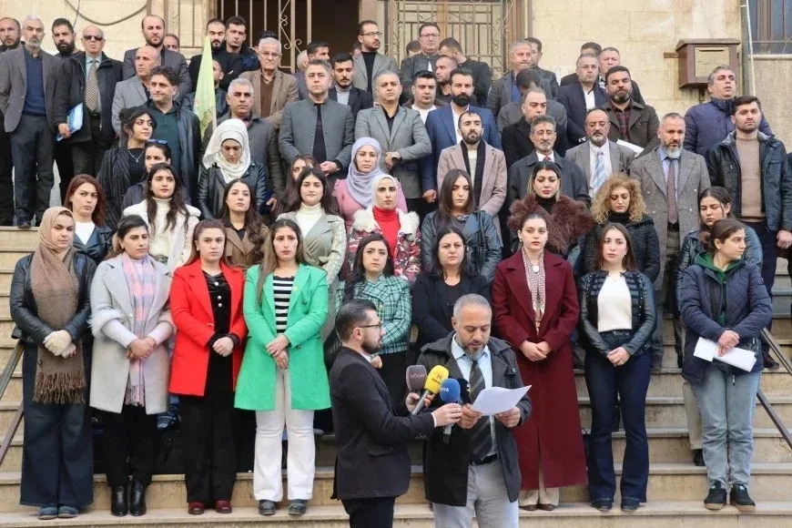 El Sindicato de Abogados en Jazira rechaza la declaración del Colegio de Abogados de Damasco, la describe como excluyente