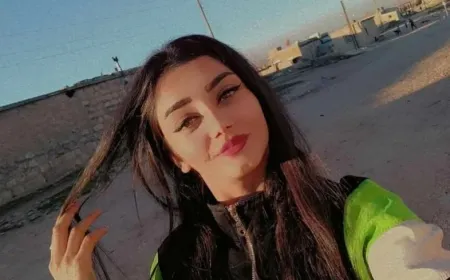 Mujer joven secuestrada del campo ocupado de África