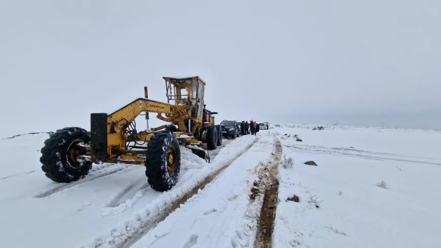 Las municipalidades de Jazira continúan los trabajos de apertura de carreteras
