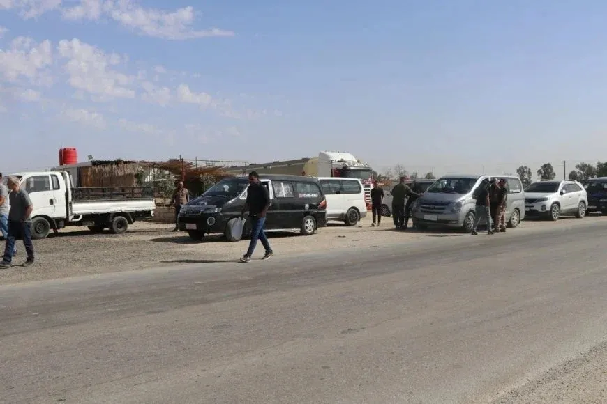 Residentes del noreste de Siria se dirigen hacia Alepo