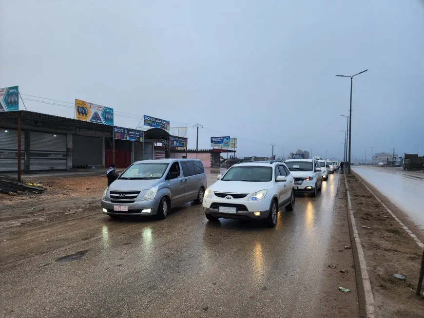 Multitudes de ocho ciudades avanzan hacia Alepo en apoyo a Sheikh Maqsoud