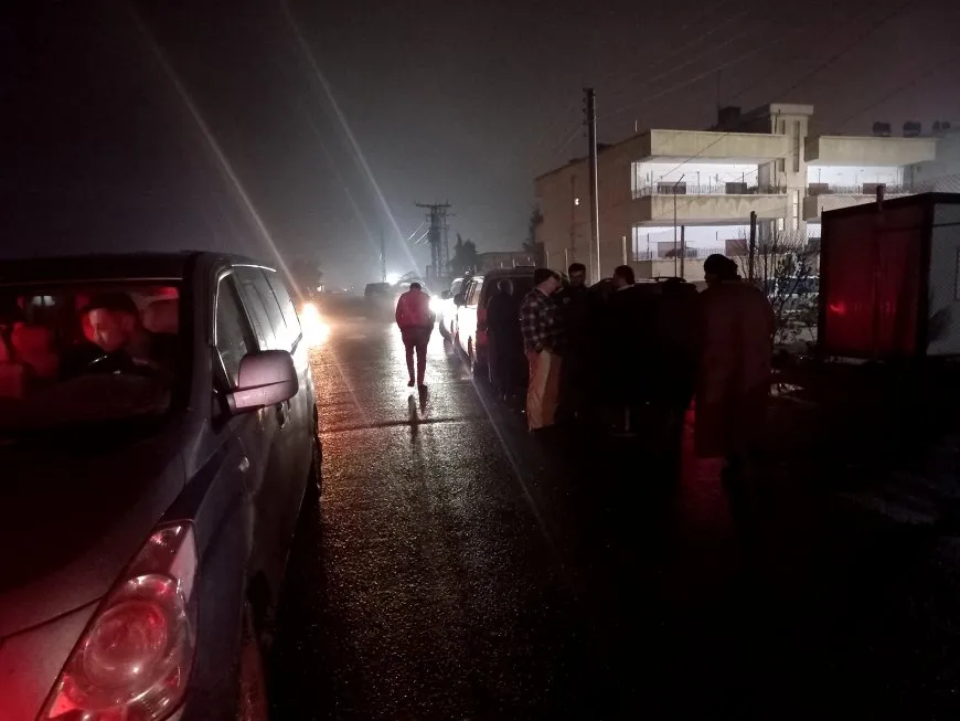Multitudes de ocho ciudades avanzan hacia Alepo en apoyo a Sheikh Maqsoud