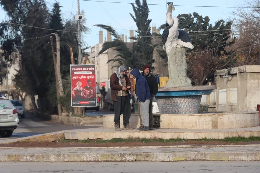 Kobani entre las discusiones sobre el asedio y la integración