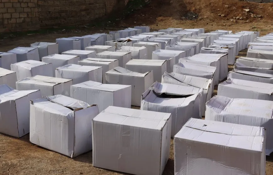 Distribuyen 500 cestas de comida entre personas desplazadas
