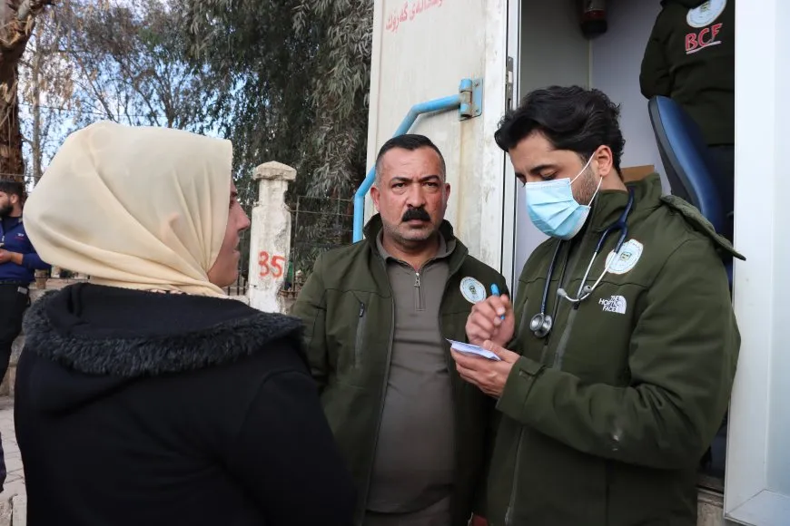 Más de 750 camiones de ayuda humanitaria entran en Rojava para apoyar a más de 300.000 personas desplazadas