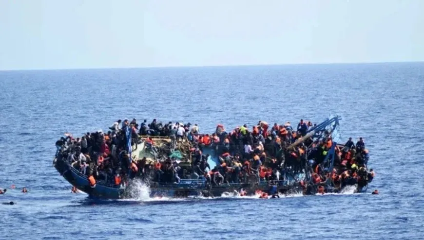 Tres personas mueren y otras 18 desaparecen tras hundirse una embarcación de migrantes rumbo a Grecia