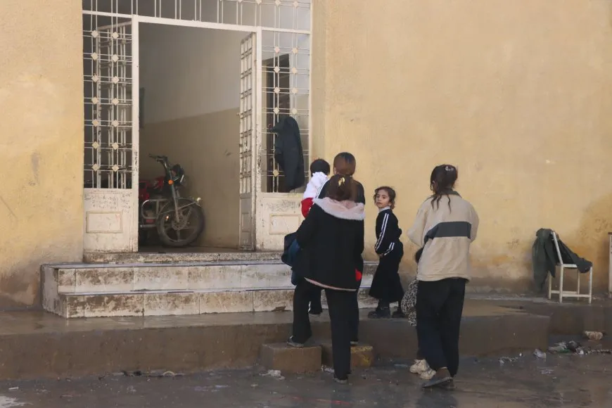 72 mil estudiantes en Kobani están privados de la educación por los ataques y el asedio