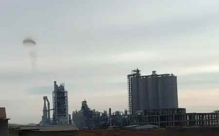 Roban el contenido de la fábrica francesa de Lafarge en el campo de Kobani